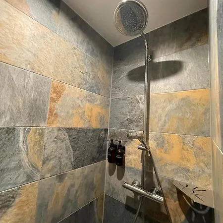 Villa-spa Prive, Jacuzzi, Piscine Chauffee Casa vacanze