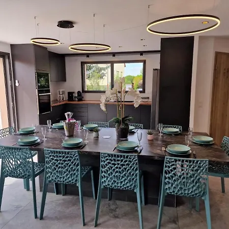 Villa-spa Privé, Jacuzzi, Piscine Chauffée * Ittenheim