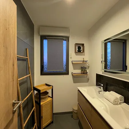 Holiday home Villa-spa Prive, Jacuzzi, Piscine Chauffee